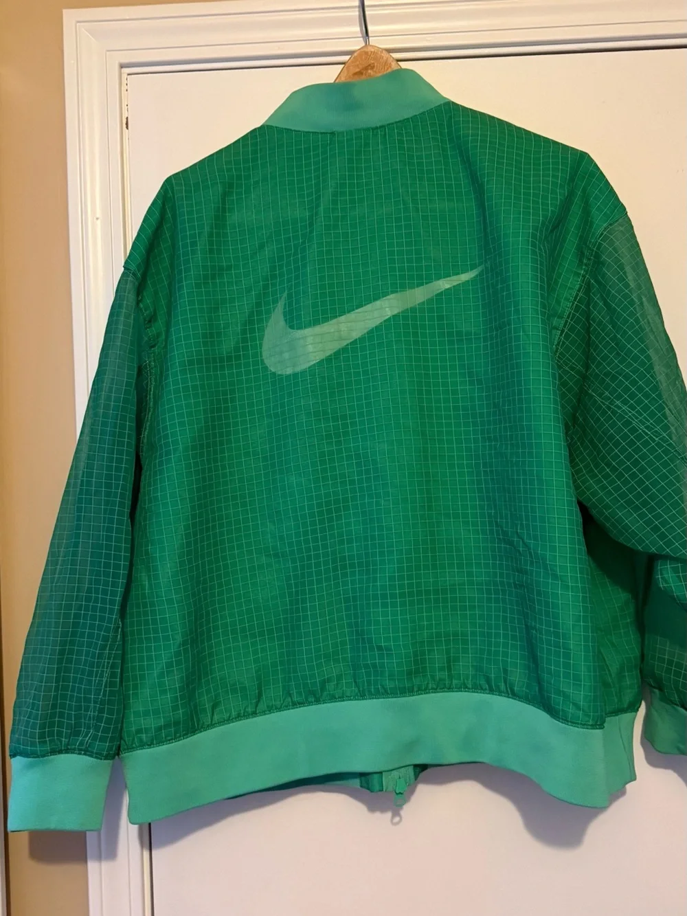 Nike MGreen Lightweight Bomber Jacket